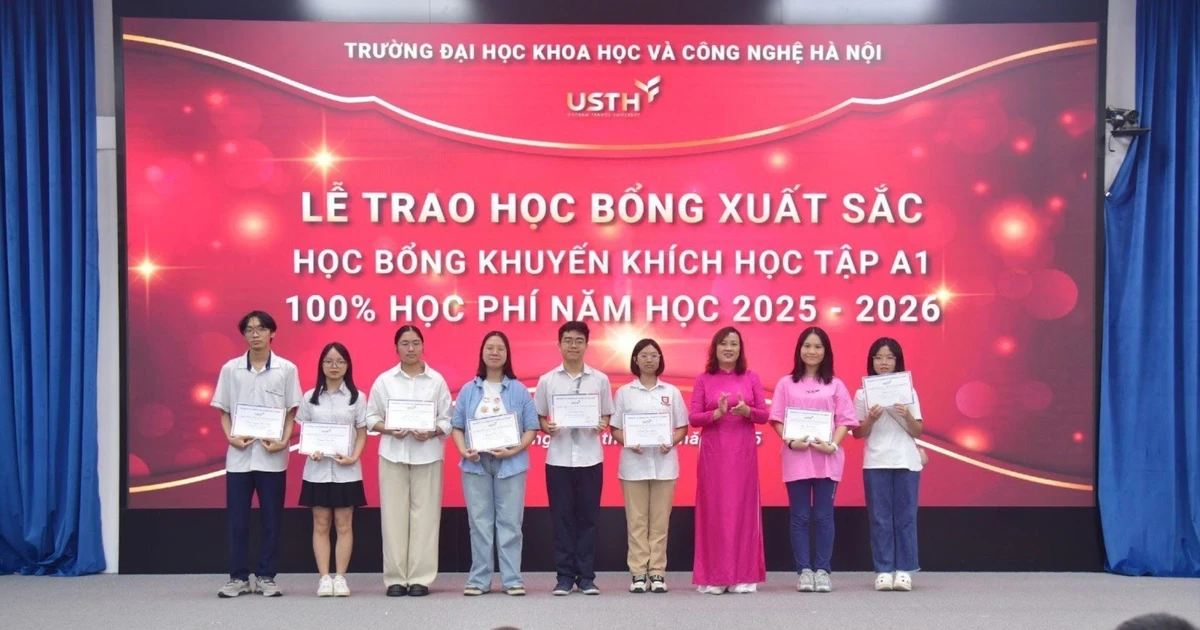 USTH trao học bổng 'Hạt giống Tài năng' cho thí sinh có thành tích xuất sắc trong kỳ xét tuyển đầu vào
