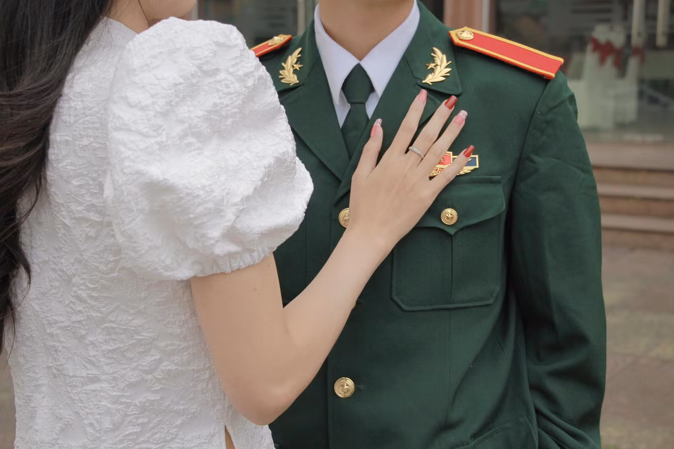 afad7532d1e247368d5f.jpg