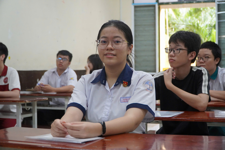 afd663c32e1753baa309.jpg