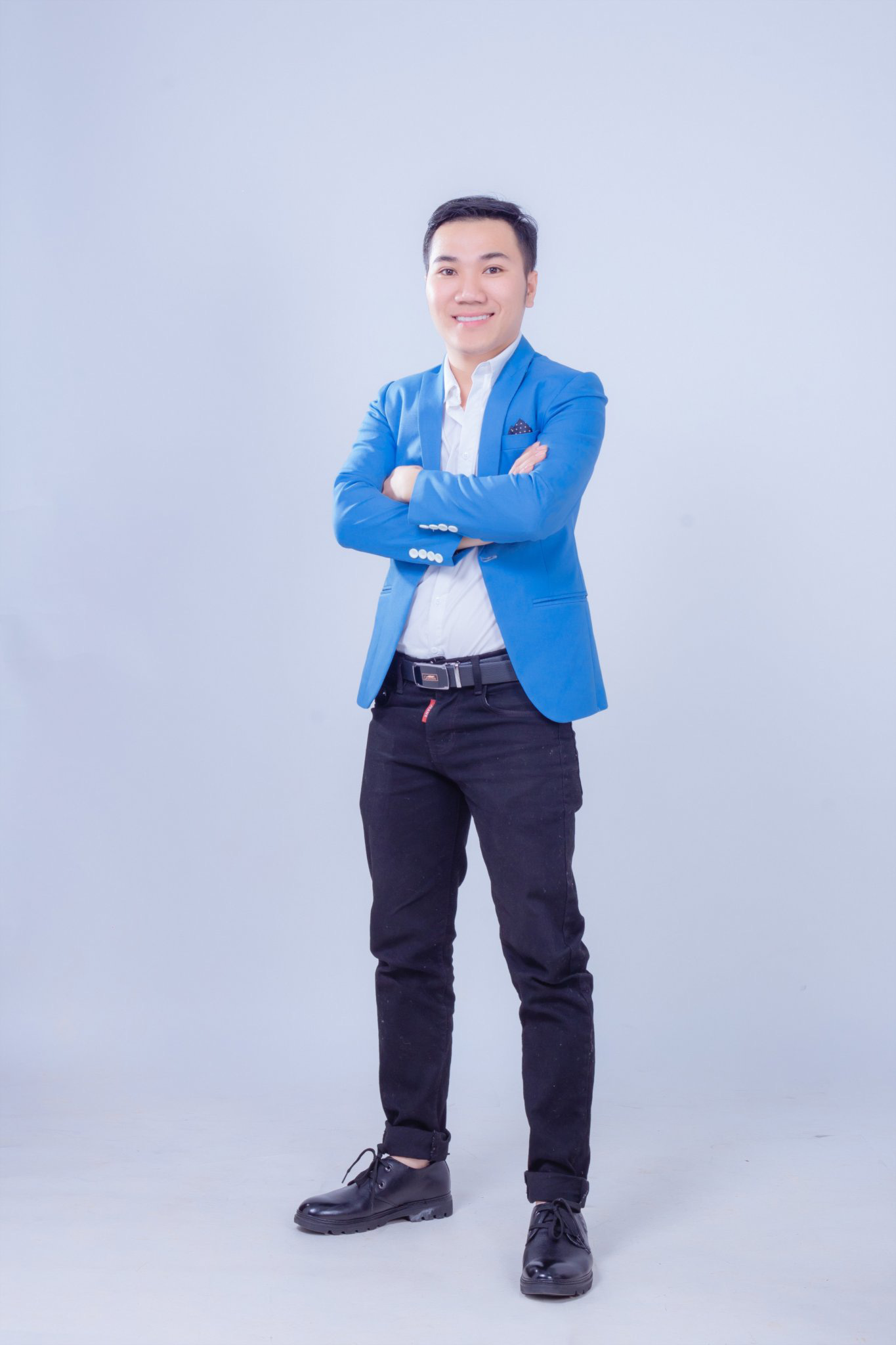 afee3ad90a8984bdacf4.jpg