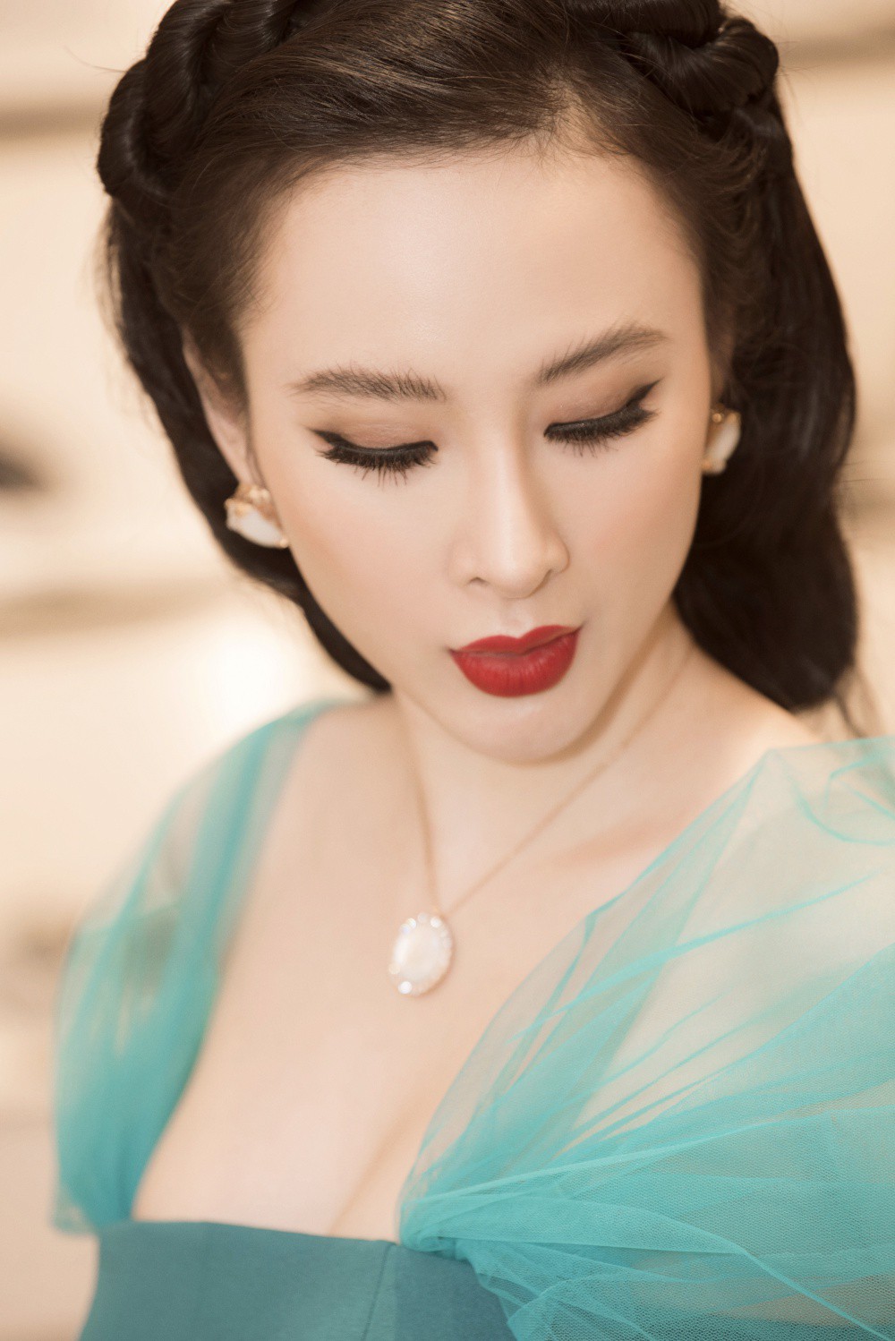 b032109cd25b32f353bb.jpg