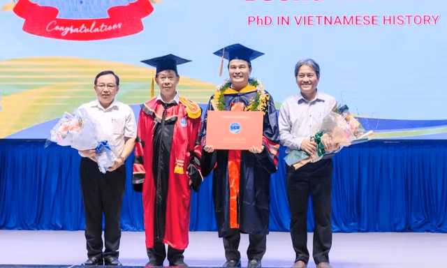 b0388711be4cbe172fb8.jpg