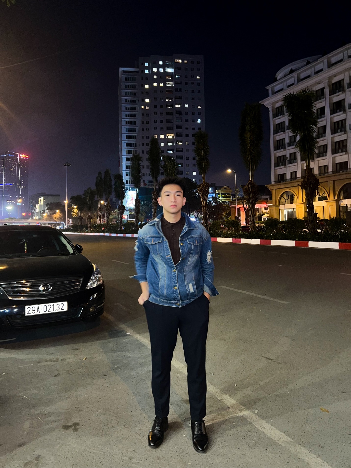 b082dac8744642a60cb1.jpg