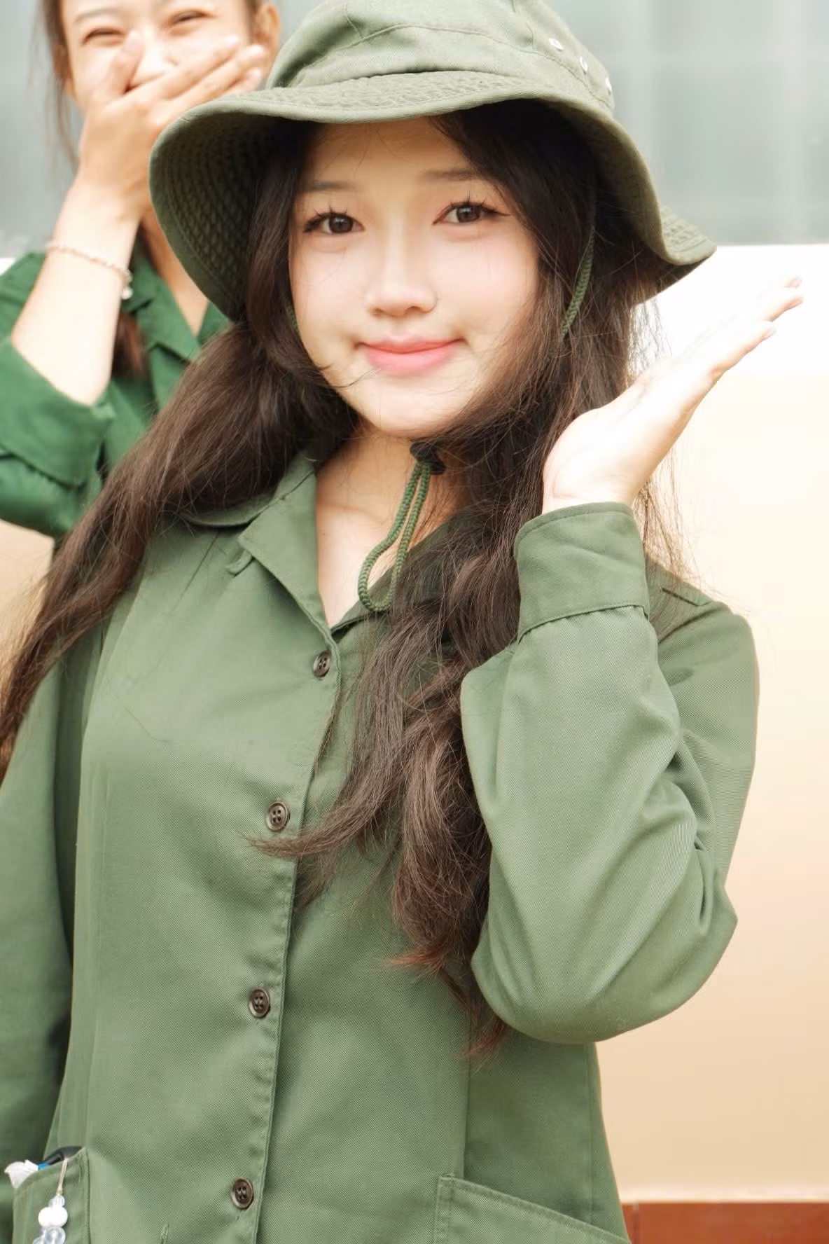 b166f91fc63a5c5c513c.jpg