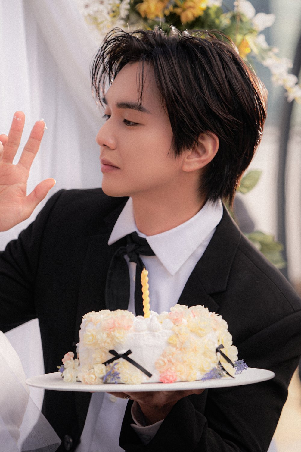 b1a11cace08418845eee.jpg