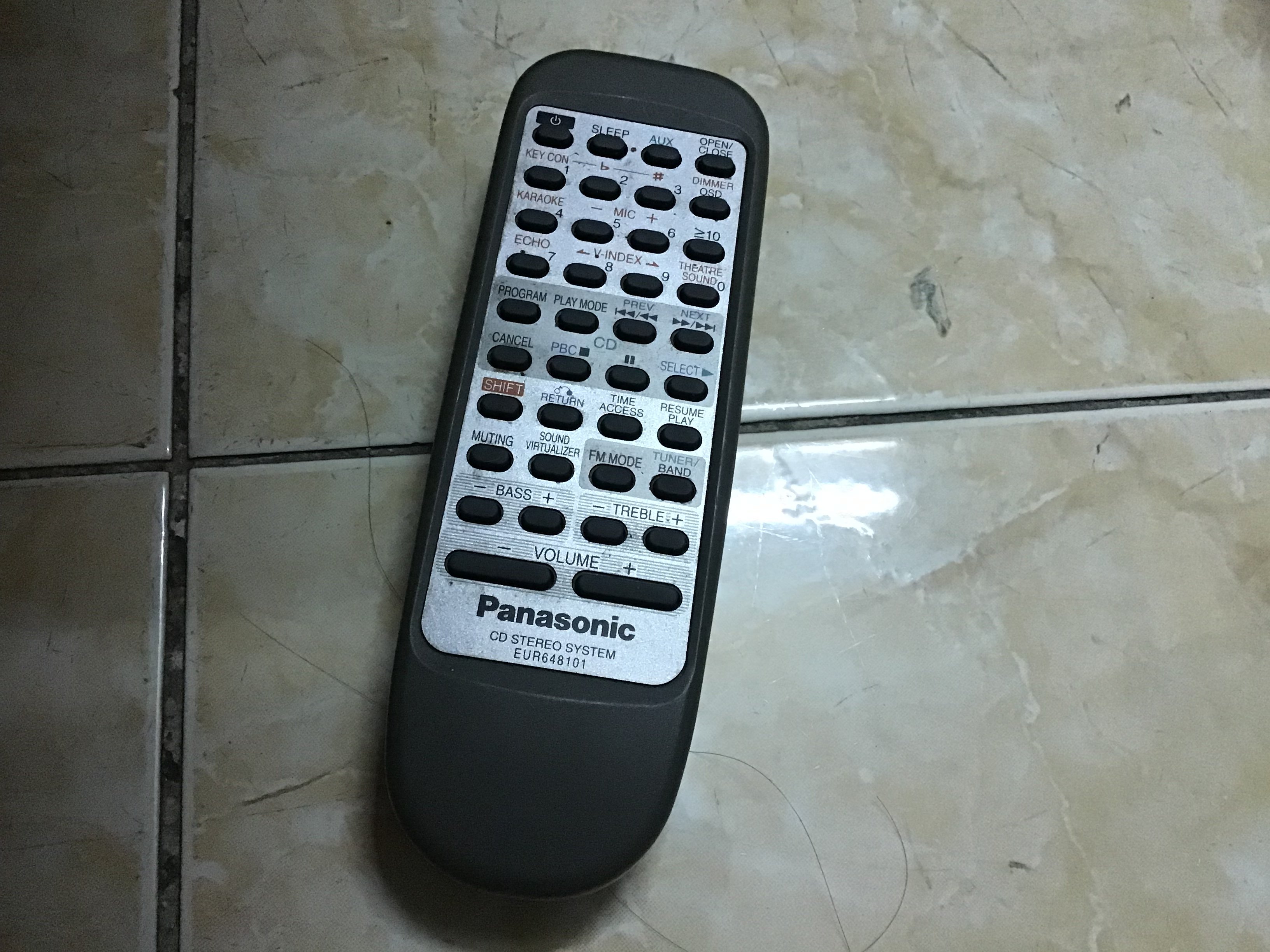 Cứu với! Hướng dẫn xài remote dàn 5.1 Panasonic SA-PT75 cho ae mù công nghệ
