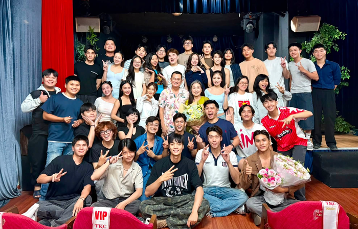 b258bdf2015b8ad777a4.png