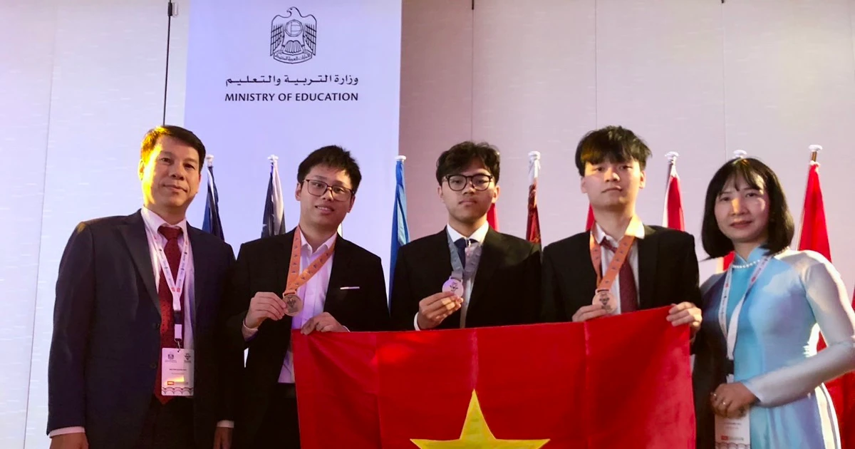 Học sinh Việt Nam giành 3 huy chương Olympic Sinh học quốc tế, xịn xò quá đi!