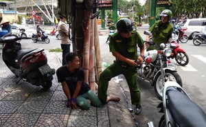 b318472ea6b0a2a3fb3a.jpg