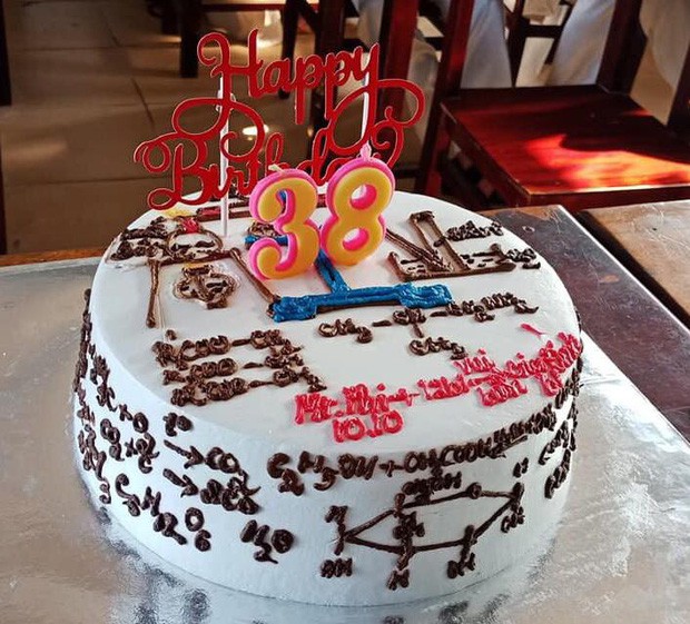 b32b85697f51838f2024.jpg