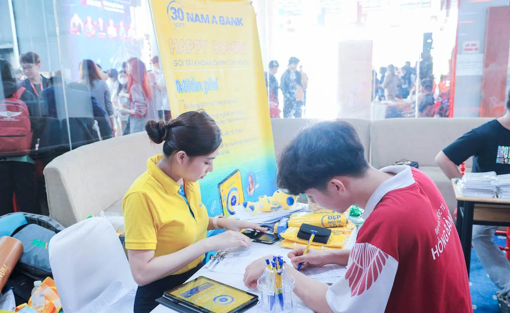 Trường đại học "bắt tay" doanh nghiệp, sinh viên được ăn cả ngã về giường
