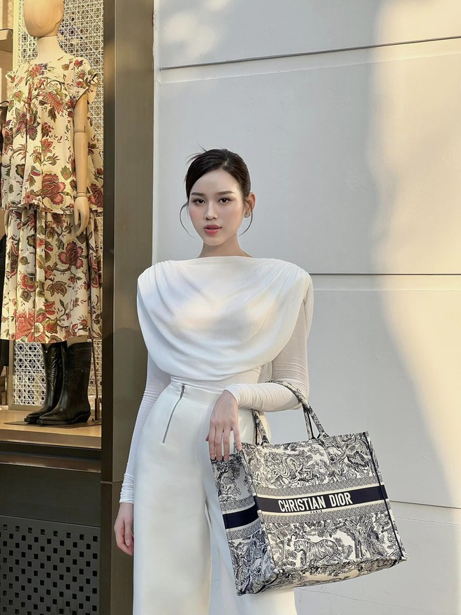 b3f4636d373bfe30a5a5.jpg