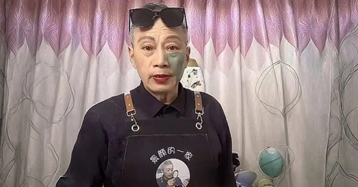 Ông ngoại 75 tuổi "lột xác" thành streamer làm đẹp, đốn tim netizen vì lý do xúc động quá trời