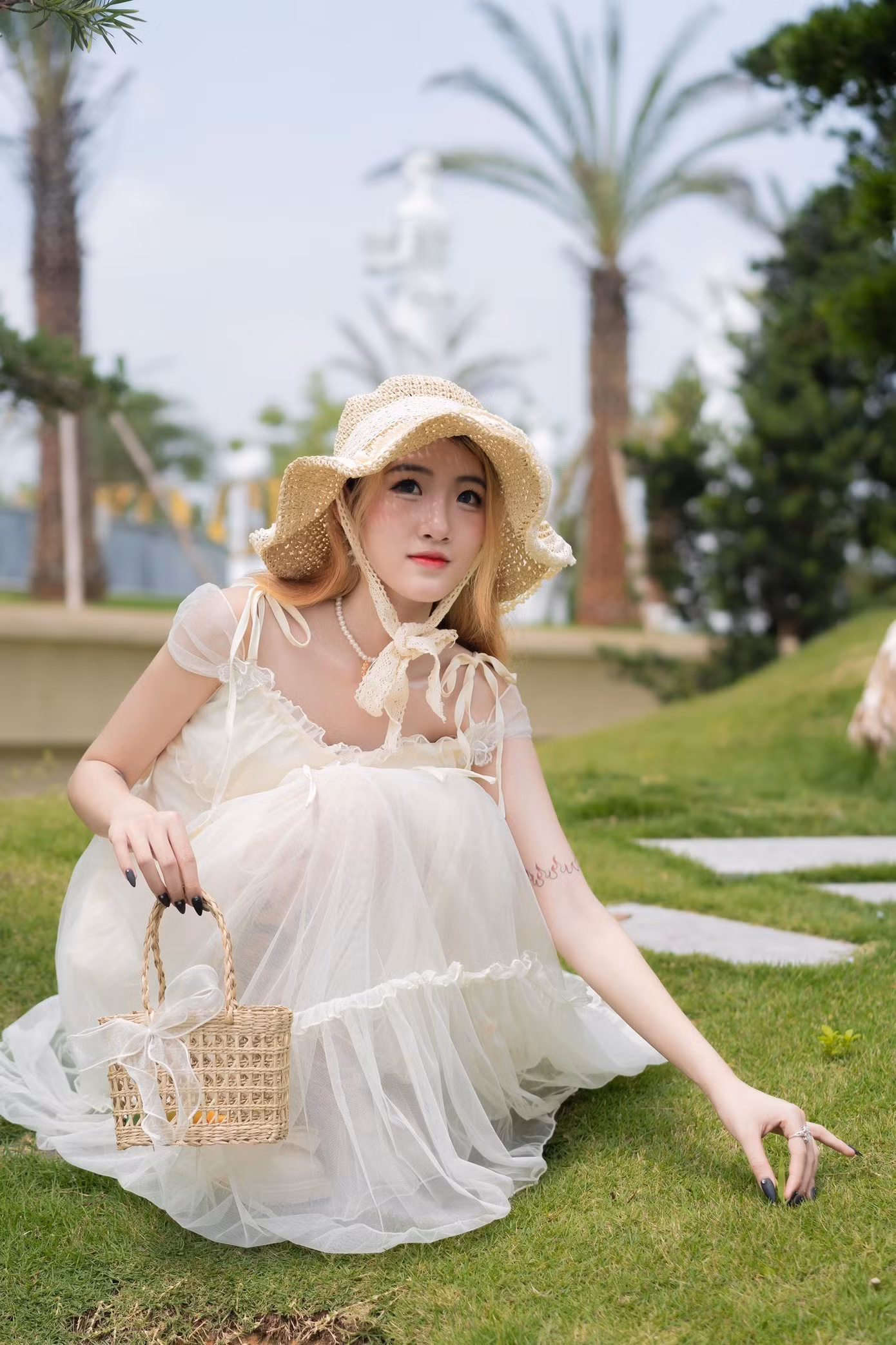 b52409eac0e14a2e51b0.jpg