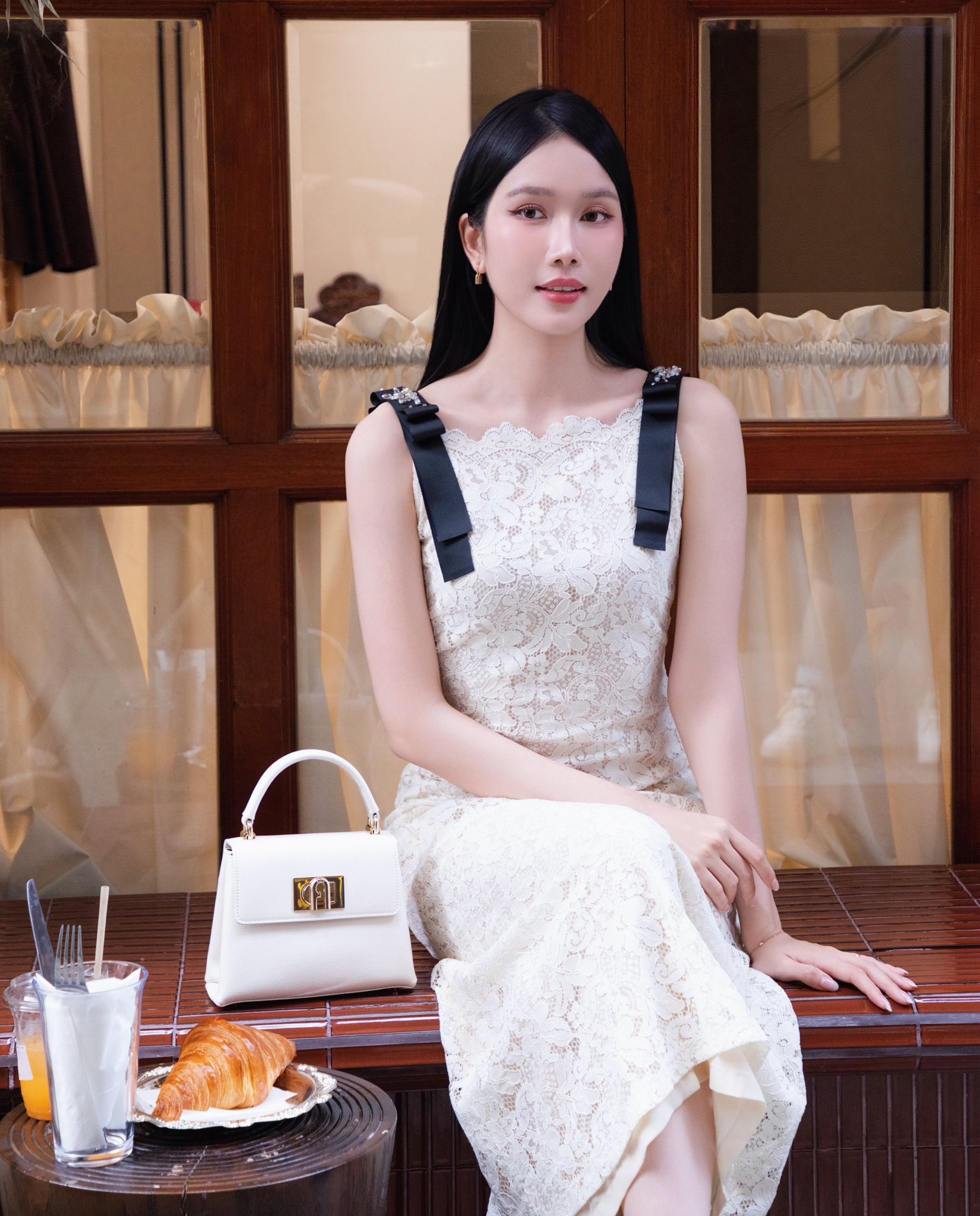 b5844020ee710de6bb63.jpg