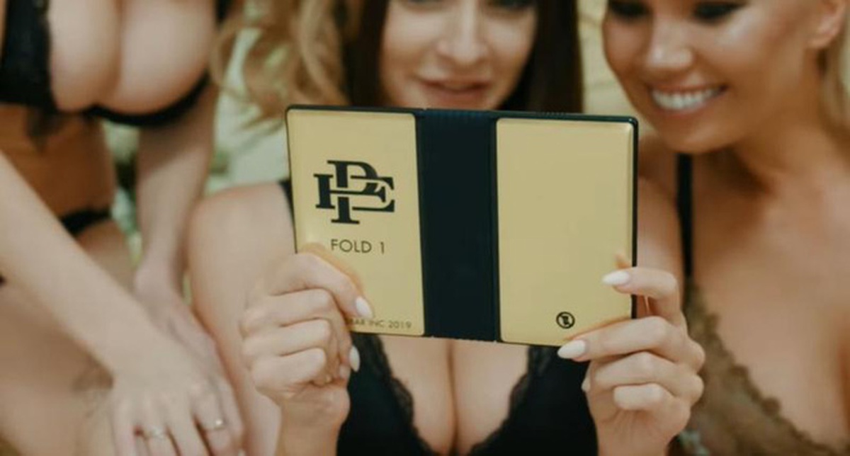 b6e96bf69a1d89fc9d94.jpg