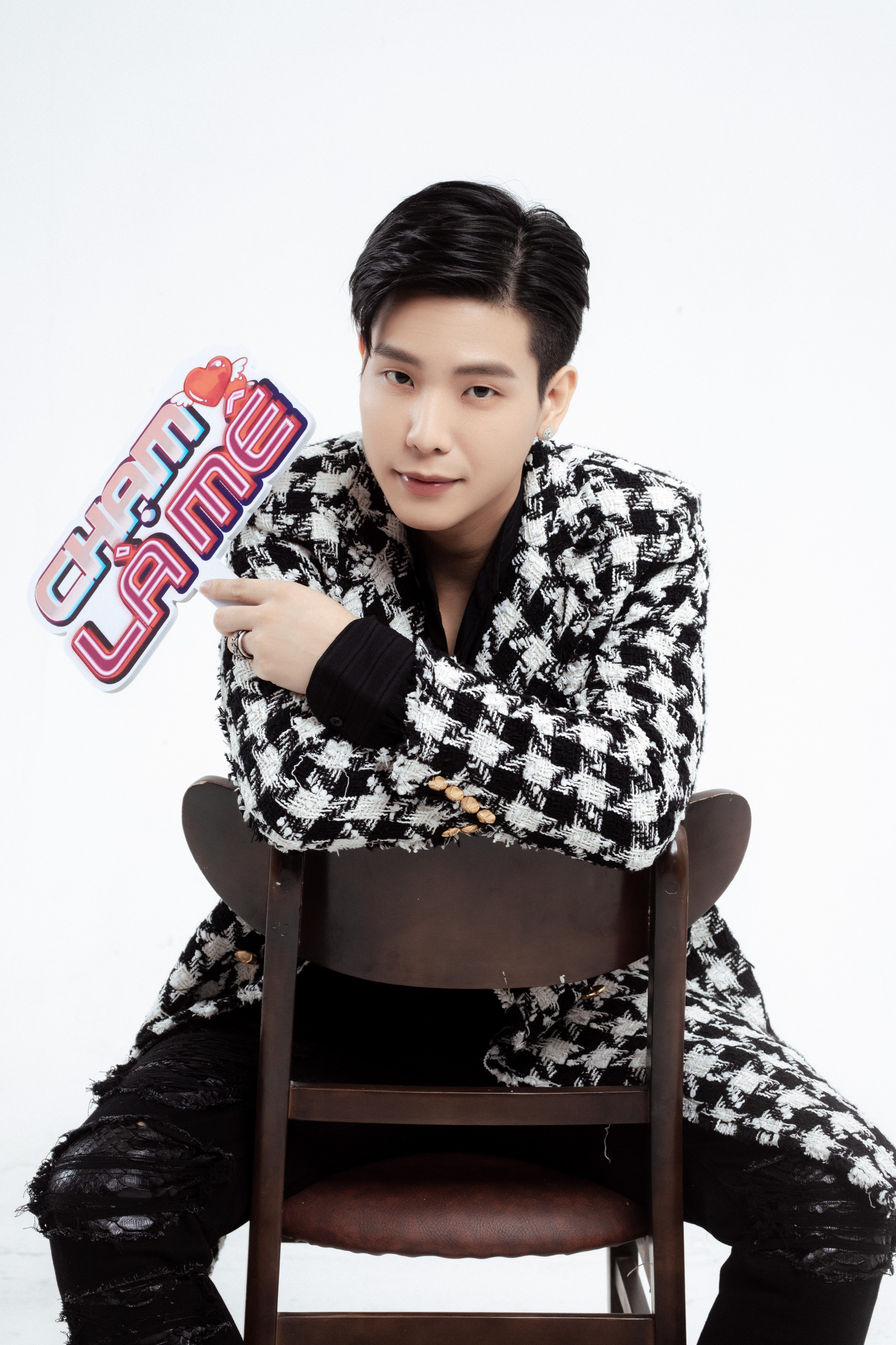b74d4b467e3261f7fab3.jpg