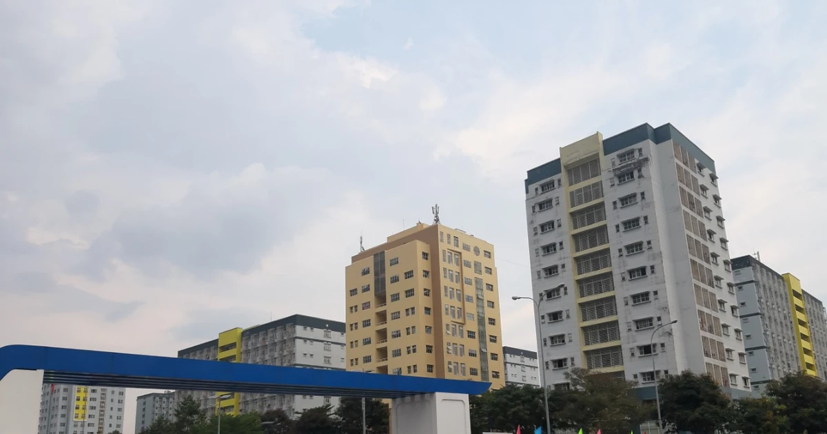 ĐHQG TP.HCM tung 190 suất học bổng xịn cho sinh viên gặp khó vì COVID-19