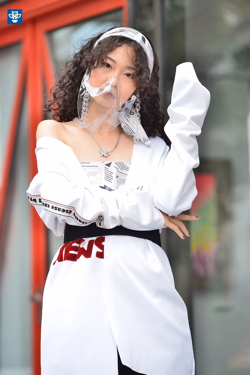 b7ab8c9795e397acc0e1.jpg