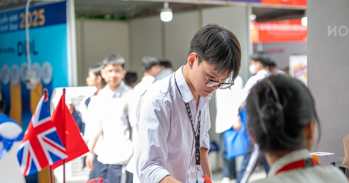 BUV tung học bổng "xịn xò" cho các chị em muốn "cày" công nghệ