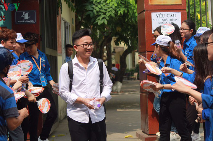 b803e8a2bb6397257042.jpg