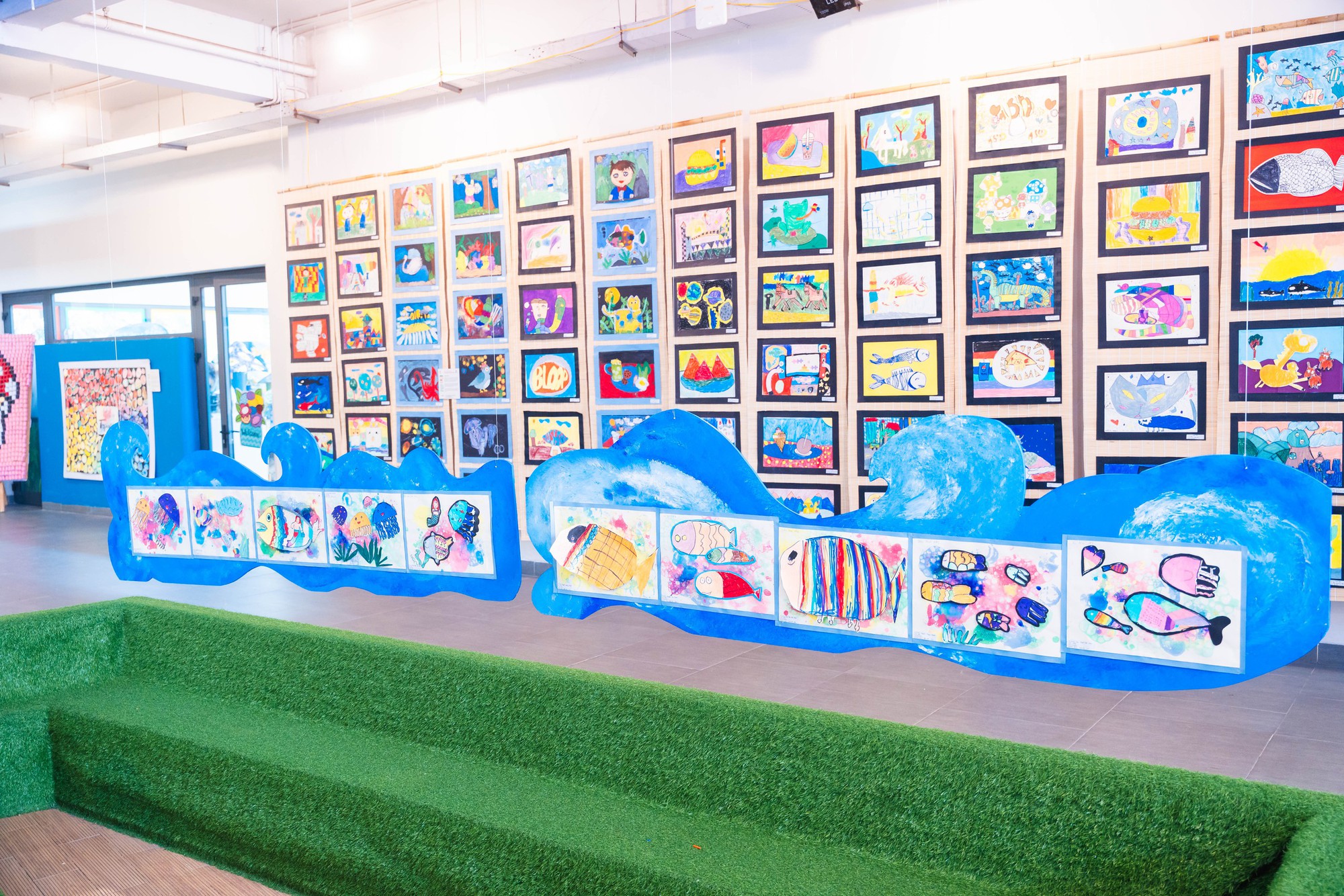 b82033b03ca78714f1d3.jpg