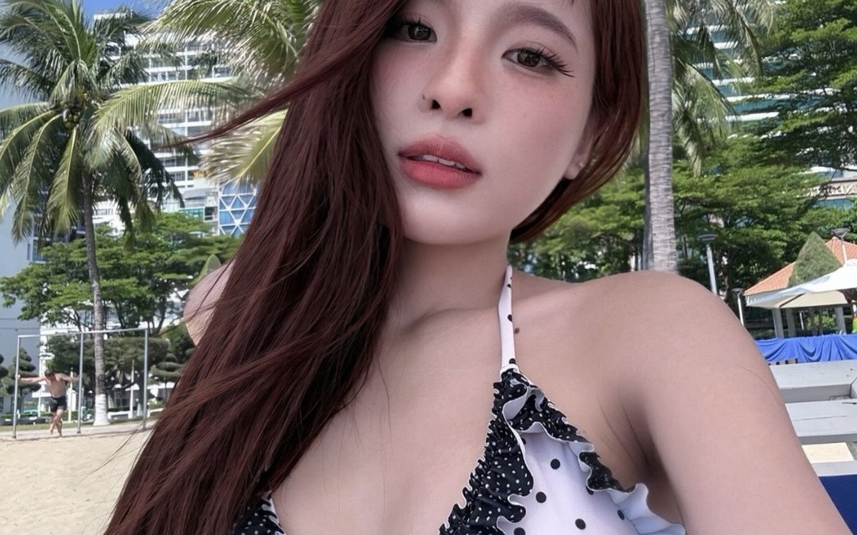 Body chuẩn không cần chỉnh của hot girl game thủ: Kết quả từ những giọt mồ hôi không ngừng nghỉ