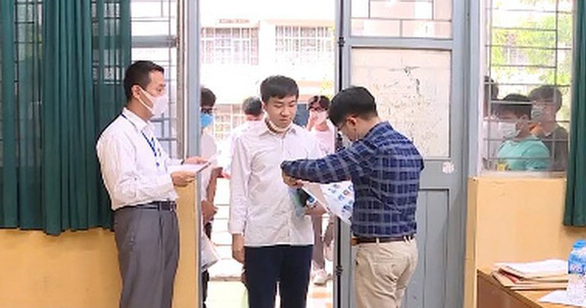 b8436d5542faf075cdd6.jpg