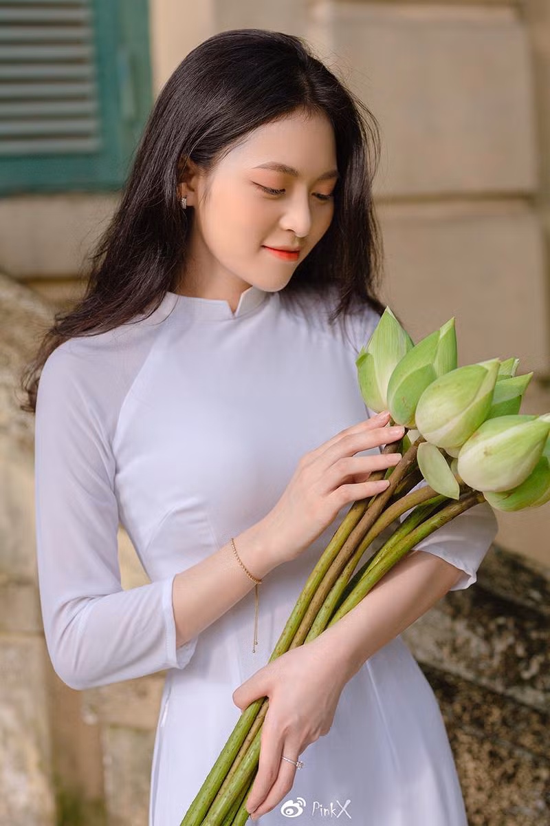 b887540bc431de95beee.jpg