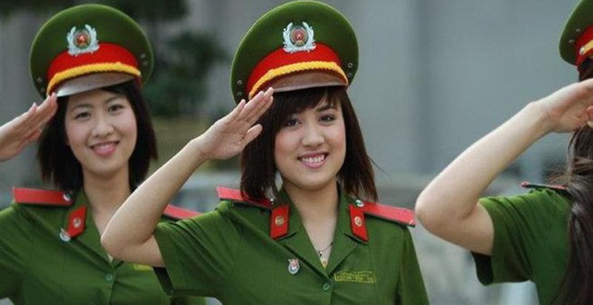 b8918a5466a972e63b4b.jpg