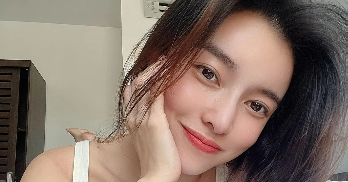 Tình cũ của vị hôn phu Minh Hằng lộ mood buồn đáng lo khi tâm sự những điều này