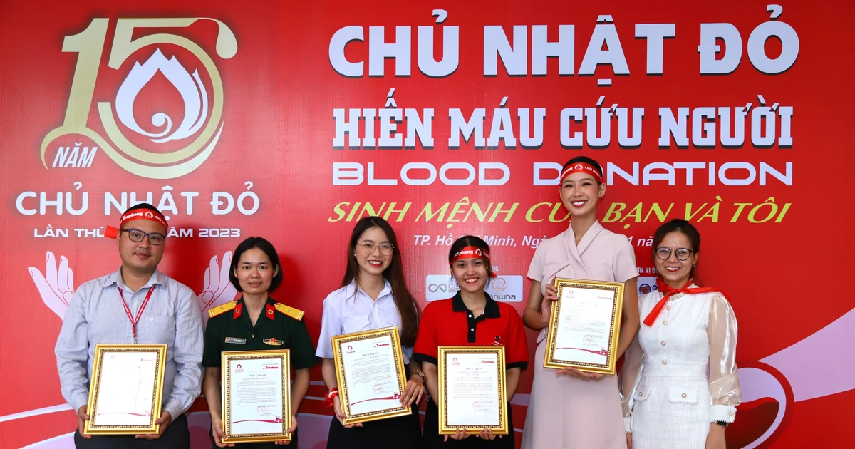 Sinh viên trường ĐH Quốc tế ĐHQG TP.HCM hào hứng check-in hiến máu Chủ nhật Đỏ ❤️