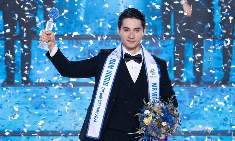 Soái ca học bá ĐH Kinh tế Quốc dân Phạm Tuấn Ngọc đăng quang Mr World Vietnam 2024