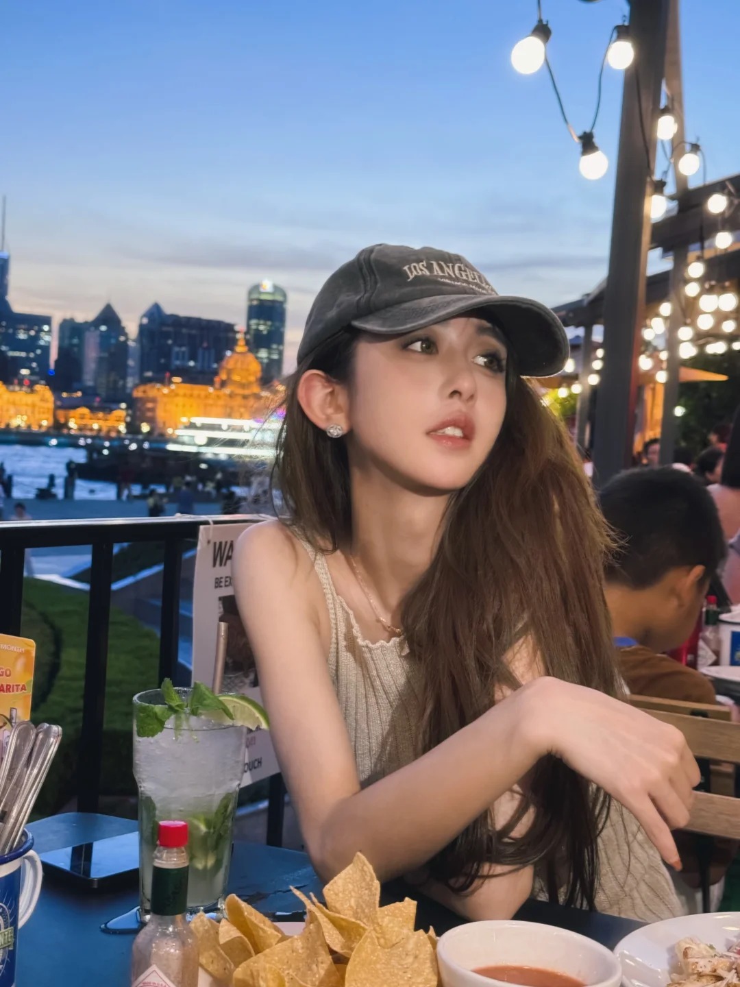 b9ae387de2c1bfb0291d.jpg