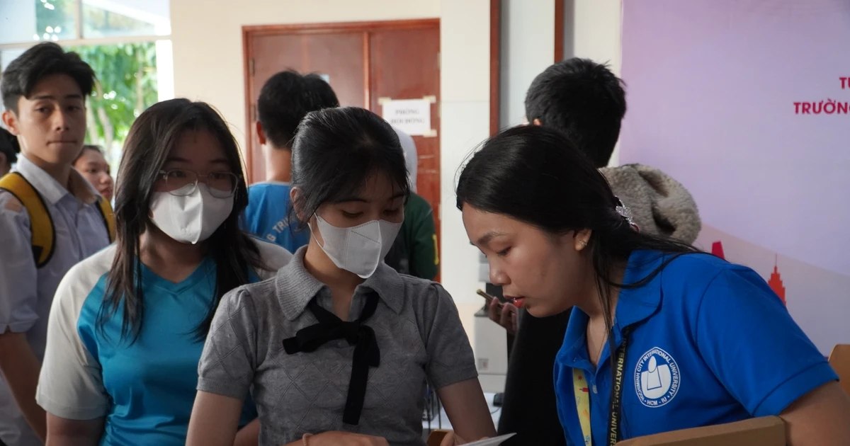 Kỳ thi tốt nghiệp THPT 2025 sẽ có 48 mã đề thi - Gấp đôi năm ngoái luôn!