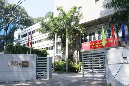Hơn 160.000 sinh viên Sài Gòn phải ngồi nhà vì COVID-19