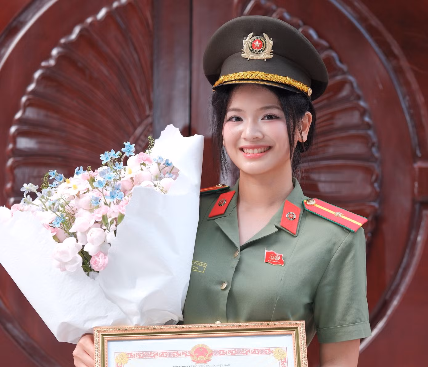 ba7058bfc3f28992e2e3.jpg