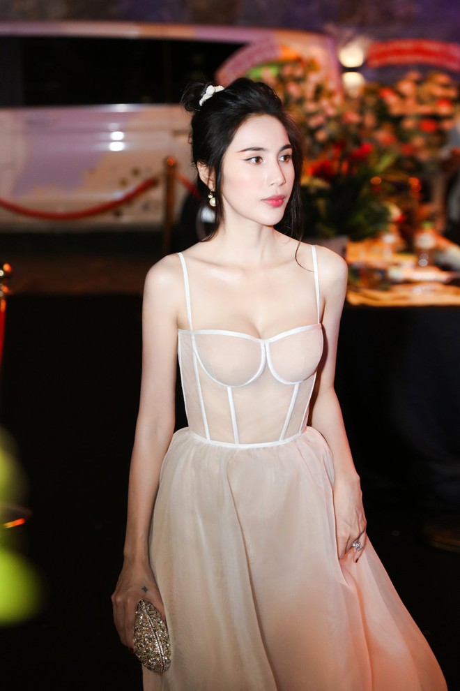 ba81abc90ce28054fac8.jpg