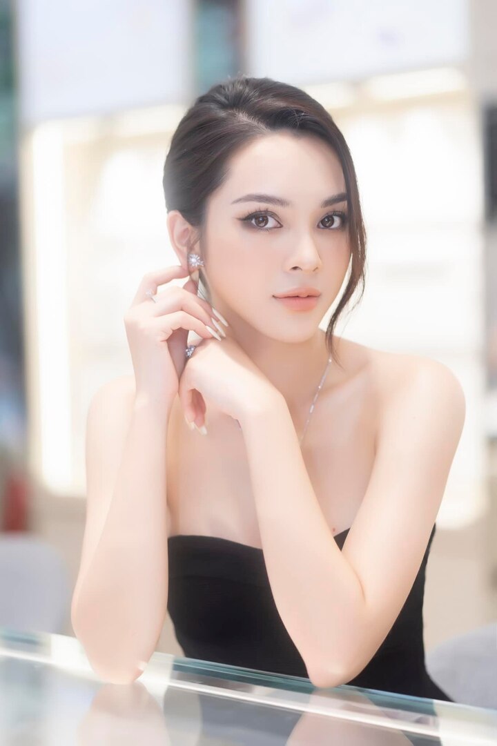 bae8dc3a8c5bf95d33cb.jpg