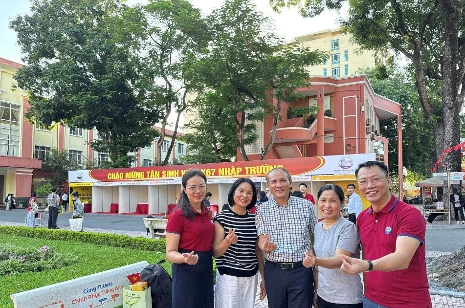 Đại học Thủy lợi đón tân sinh viên K67: Xịn sò với máy phát số tự động, không còn cảnh chen lấn nữa rồi! ✨