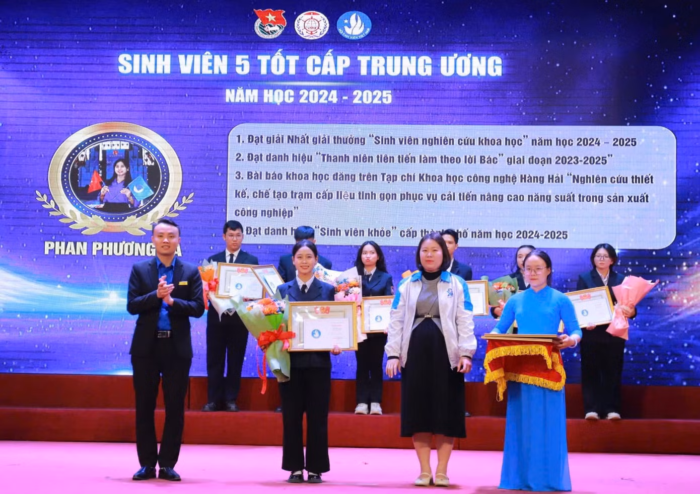 bc938f16fbcd55af2f38.jpg