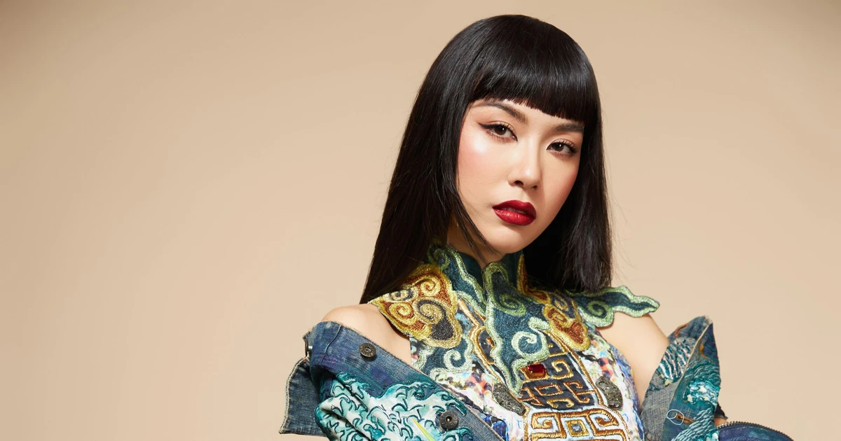 Netizen sốc visual "khác lạ" của Á hậu Quốc tế Thúy Vân khi lấn sân ca hát