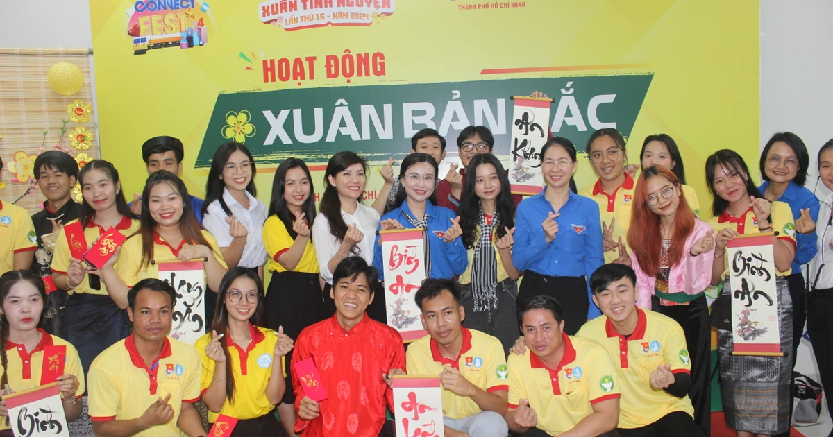 Chuỗi sự kiện cực cháy kỷ niệm 74 năm Ngày truyền thống học sinh, sinh viên và Hội Sinh viên Việt Nam