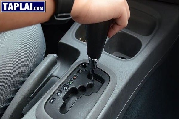Học lái xe ô tô số tự động - Hướng dẫn từ A-Z cho newbie, dễ như ăn kẹo!