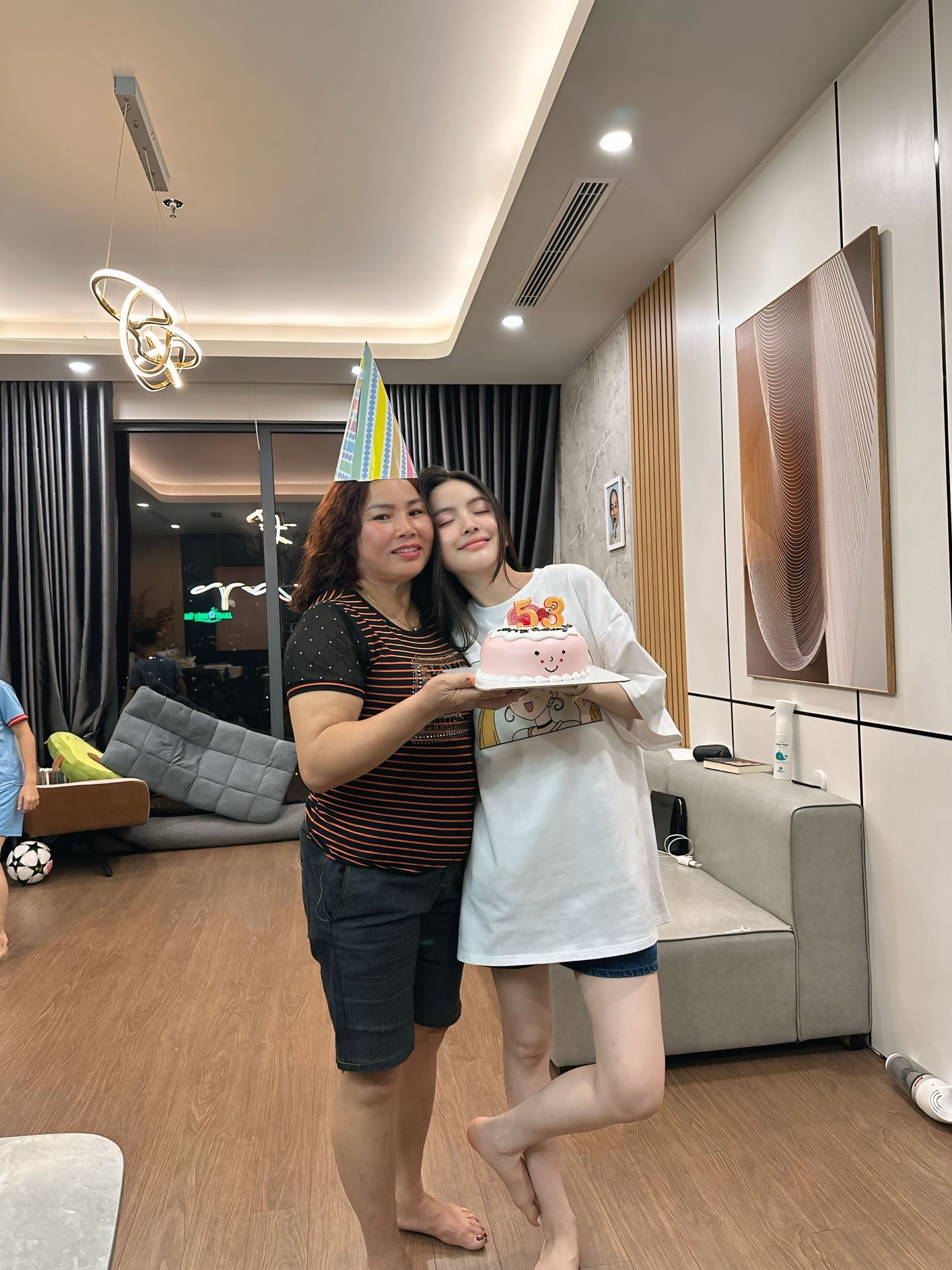bd710b2e5c19ffe713aa.jpg