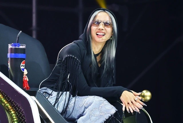 bdf67d553f83ac16be42.jpg
