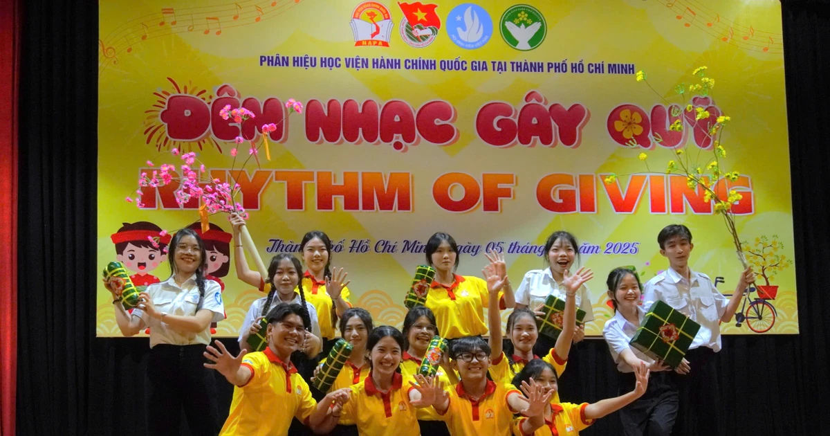 Đêm nhạc gây quỹ sinh viên: Khi âm nhạc chạm đến trái tim nhân ái