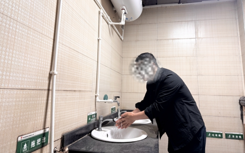 bfa0b2584c81398b8a9b.png
