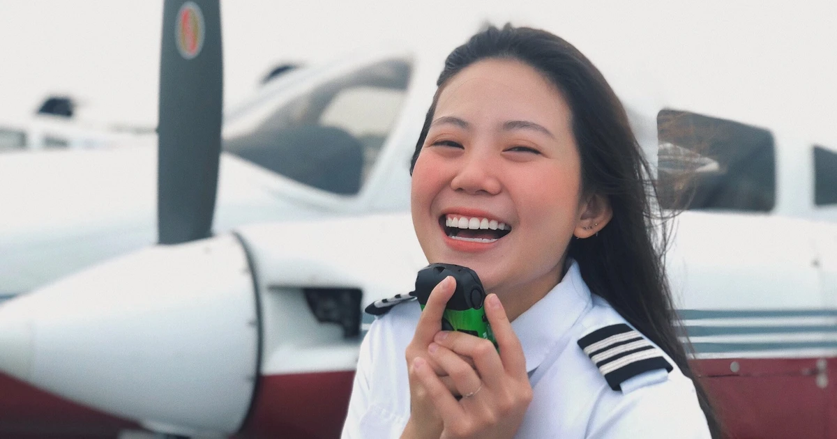 Nữ phi công Gen Z "chất chơi": Từ nữ sinh Kiến trúc đến chủ nhân bầu trời ✈️