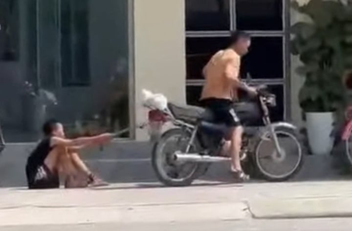 c0c67c9c444ab79ff7f8.jpg